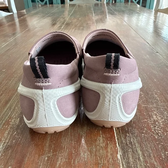 Ecco Biom Light Blush Nubuck Slip-On Flats Comfort Shoe Lightweight 38/7-7.5